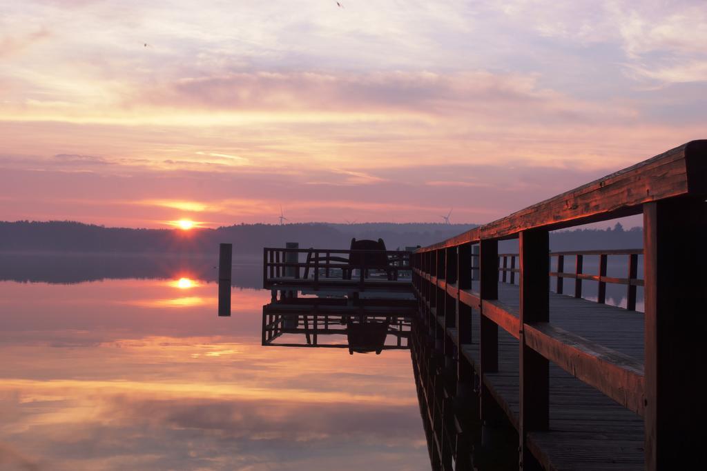 Marinapark Scharmuetzelsee Wendisch Rietz Bagian luar foto